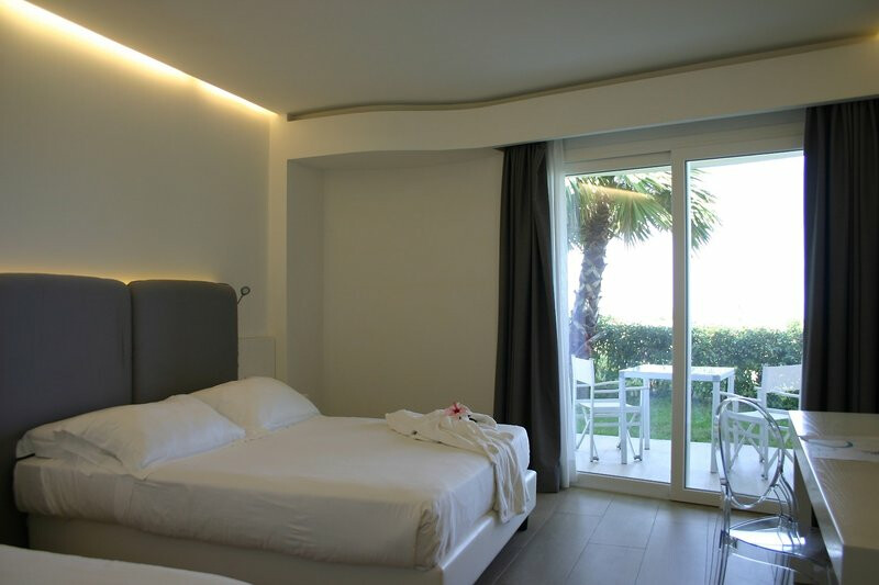 Infinity Resort Tropea 2