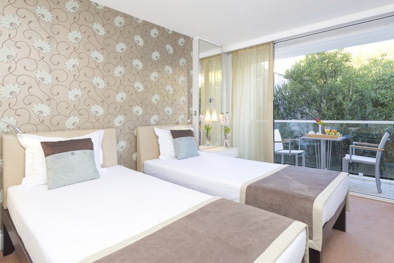 Amfora Hvar Grand Beach Resort 4