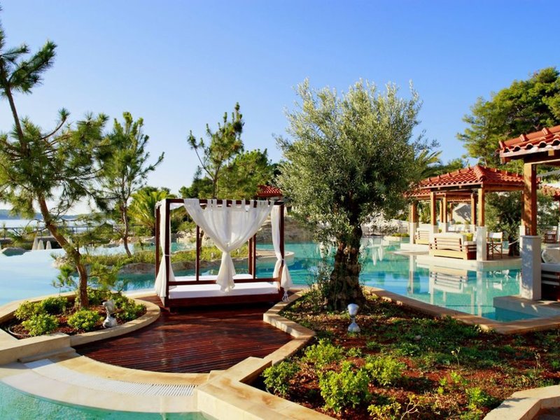Amfora Grand Beach Resort 7