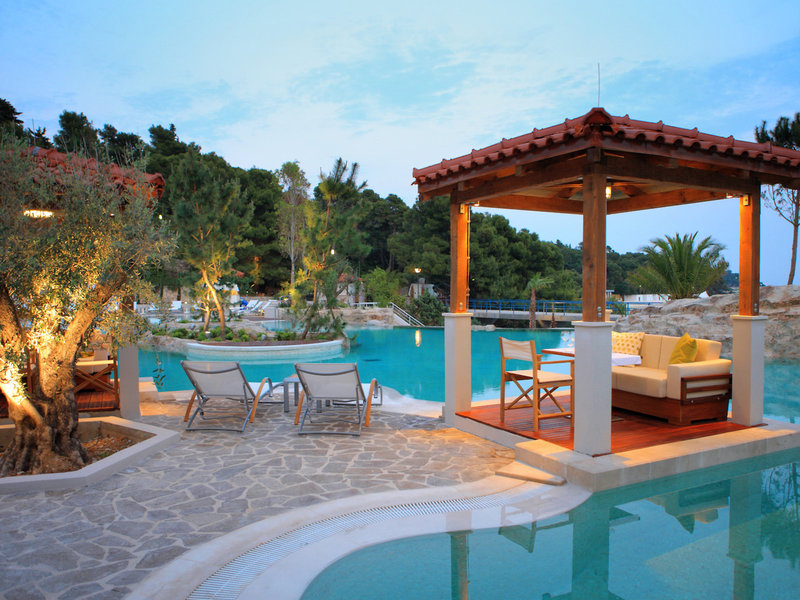 Amfora Grand Beach Resort 8