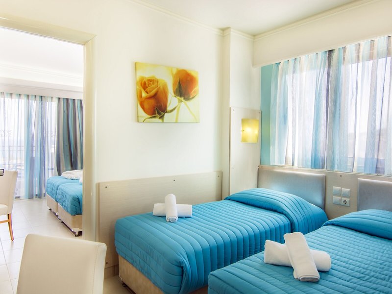 Kouros Palace Hotel 44