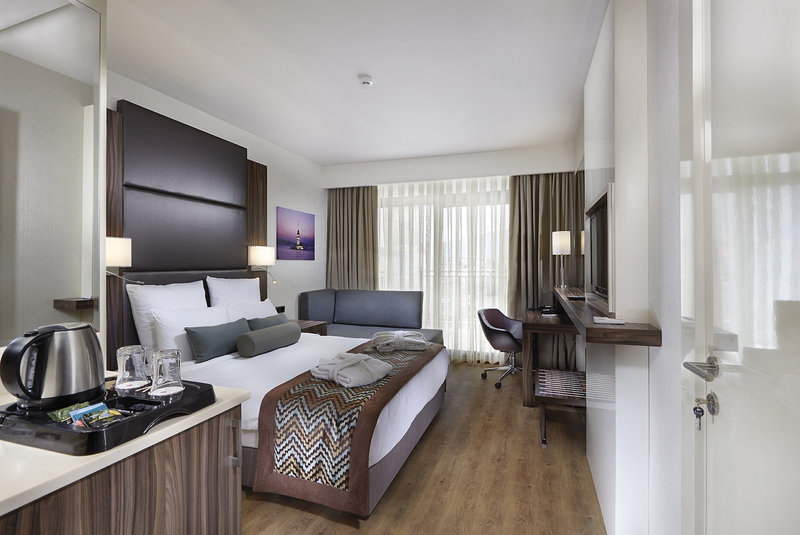 Ramada Resort by Wyndham Akbuk 13