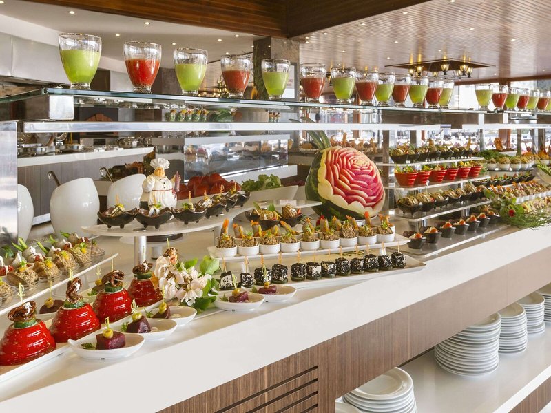 Ramada Resort by Wyndham Akbuk 25