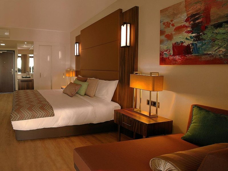 Ramada Resort by Wyndham Akbuk 40