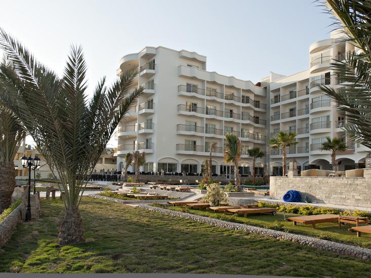 Royal Star Beach Resort  2
