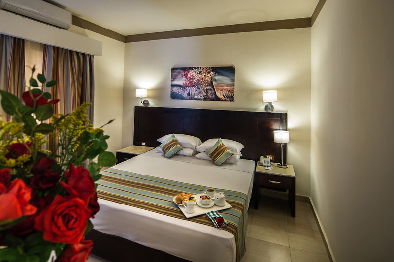 El Karma Aqua Beach Resort 2