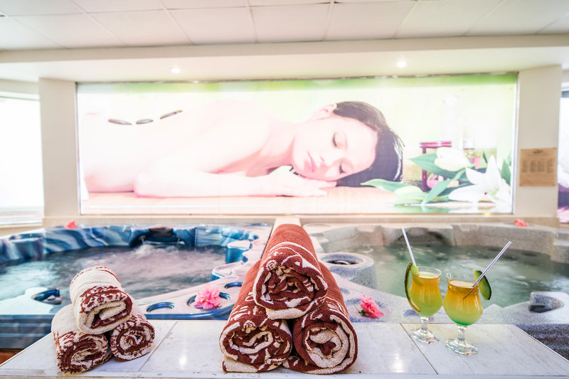 El Karma Aqua Beach Resort 5