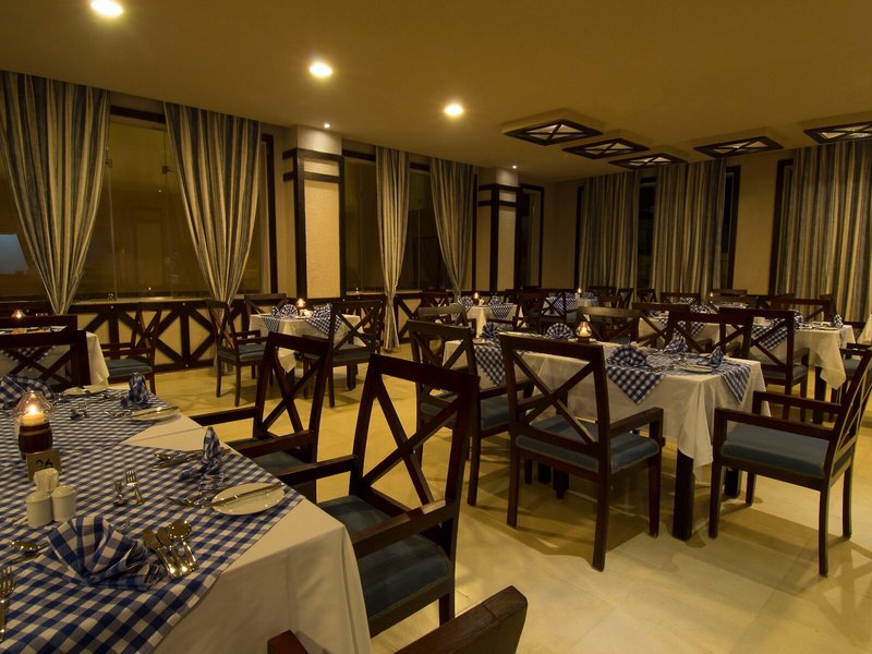 Nubia Aqua Beach Resort 13