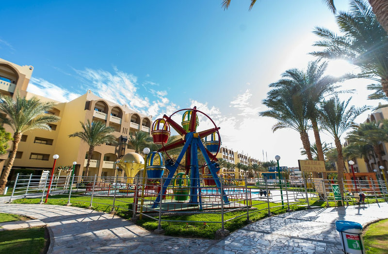 El Karma Aqua Beach Resort 15