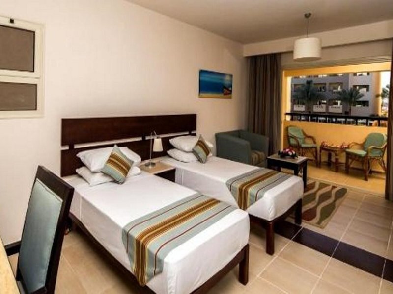 Nubia Aqua Beach Resort 23