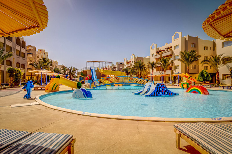 El Karma Aqua Beach Resort 2