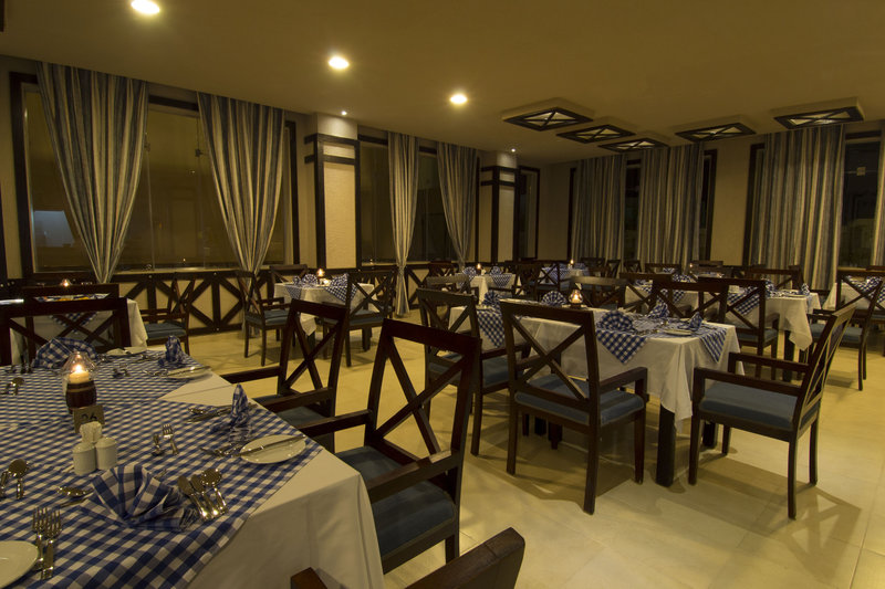 El Karma Aqua Beach Resort 3