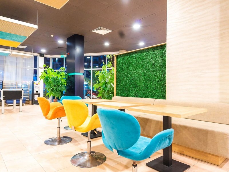 Admiral Plaza 7 - Restaurant
