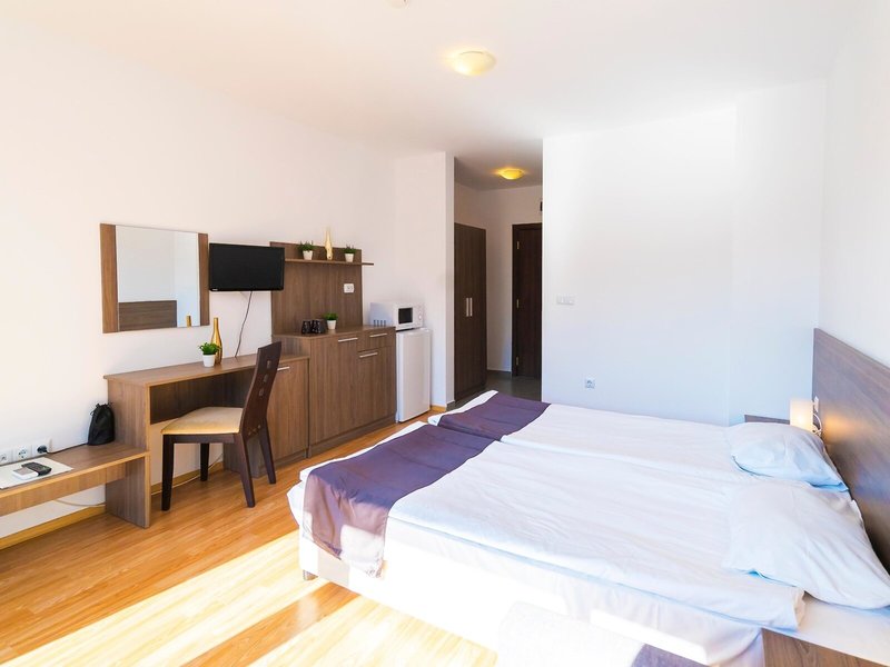 Admiral Plaza 11 - Room Example