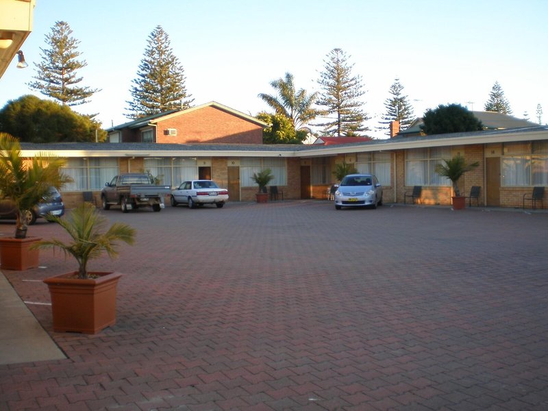 Glenelg Motel 3