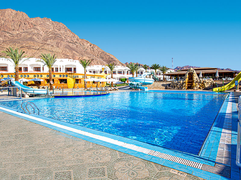 Happy Life Village 14