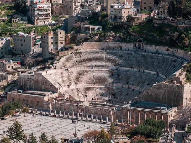 Crowne Plaza Amman 4