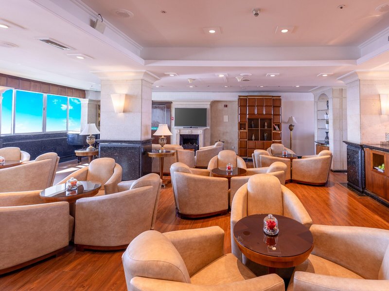 Crowne Plaza Amman 15