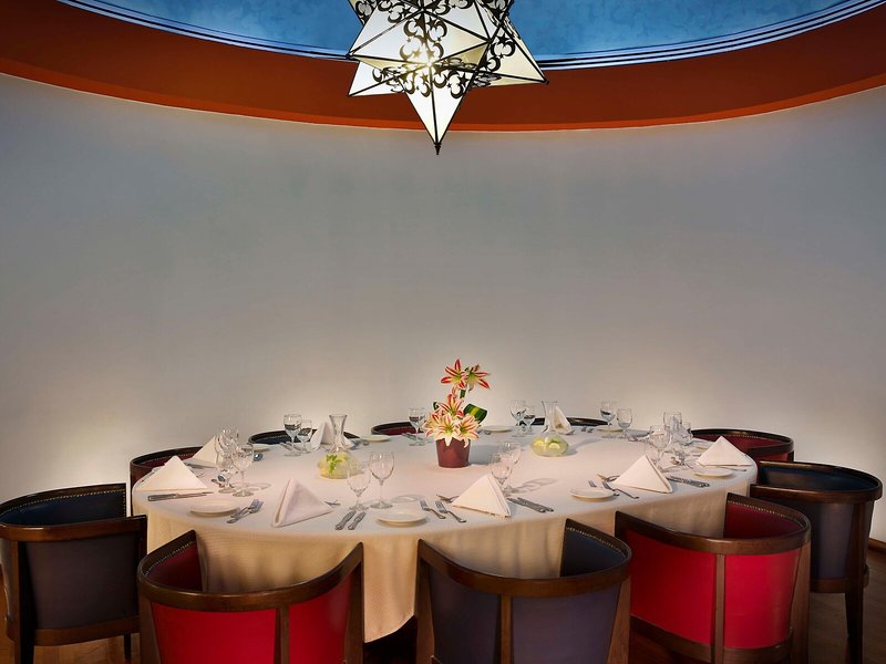 Crowne Plaza Amman 17