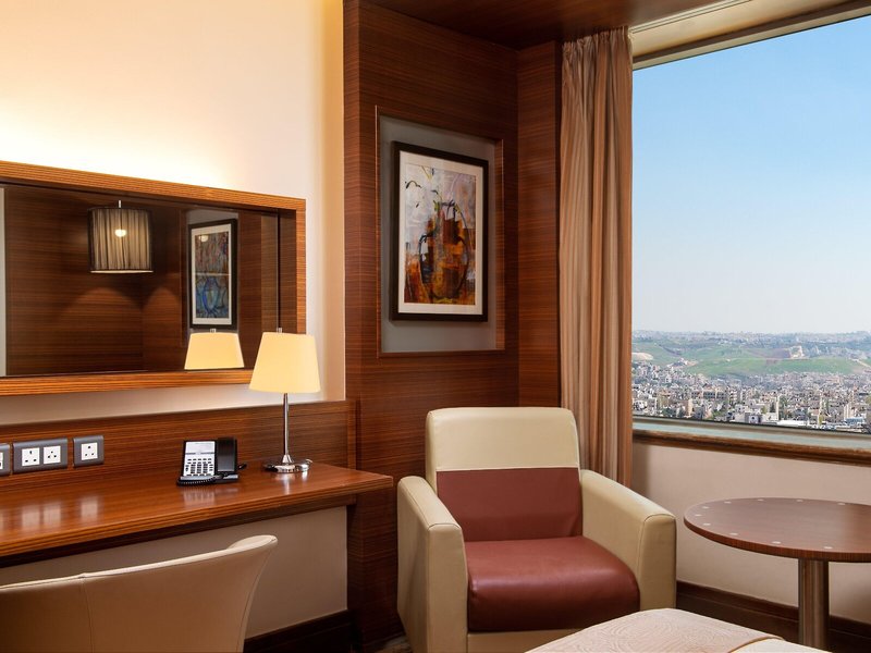 Crowne Plaza Amman 41