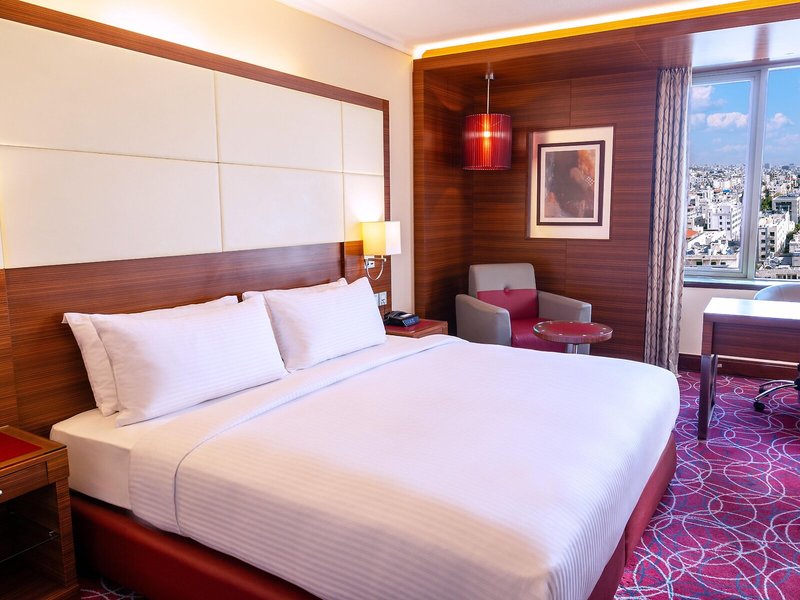 Crowne Plaza Amman 50