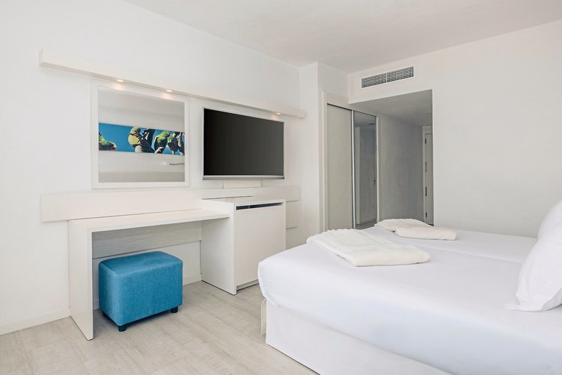 Iberostar Bouganville Playa 12