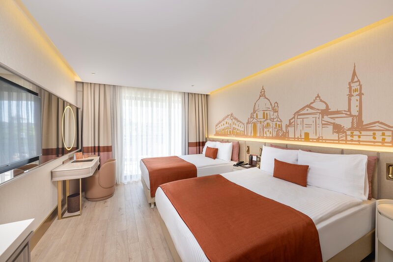 Venezia Palace Deluxe Resort Hotel 41