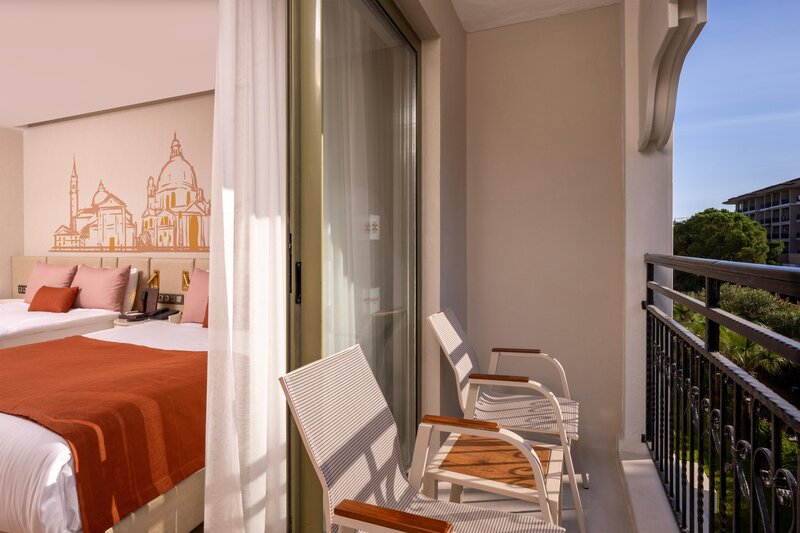 Venezia Palace Deluxe Resort Hotel 300