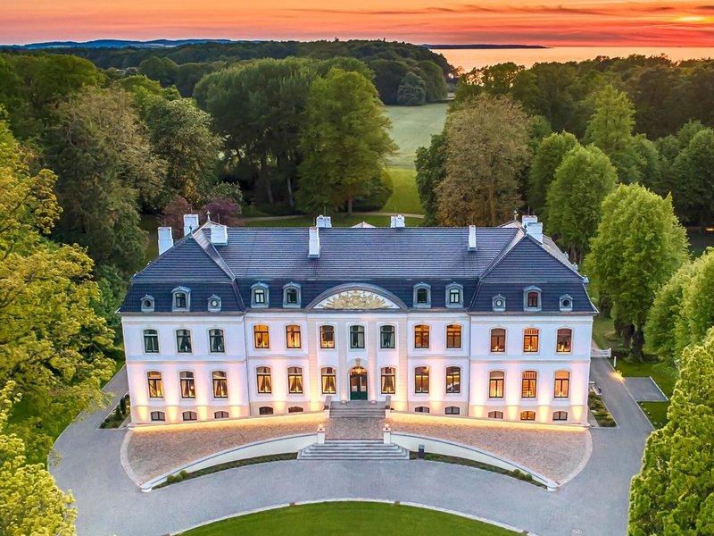 Weissenhaus Grand Village Resort & Spa 2