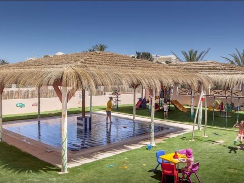 Lella Meriam Hotel & Club 9