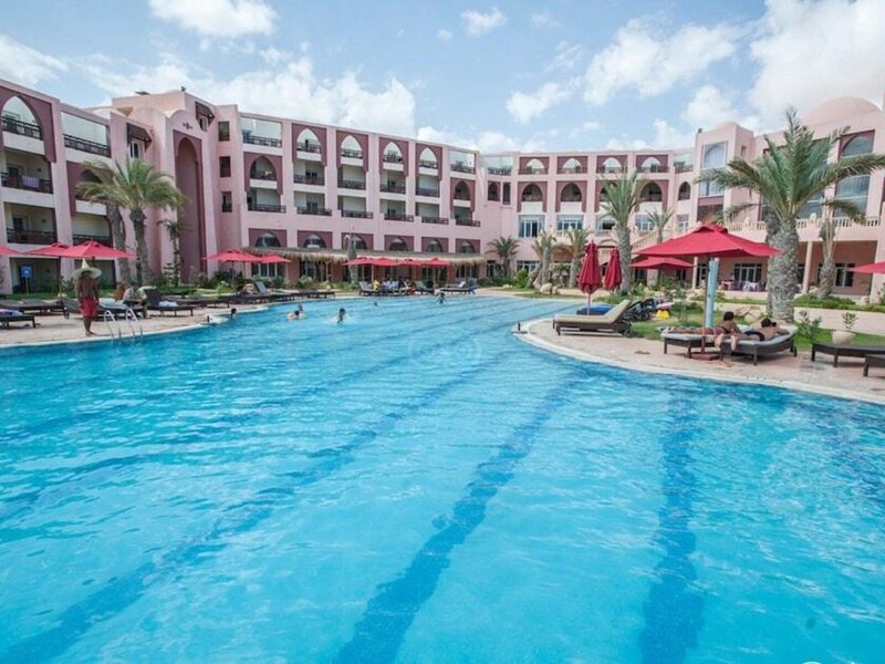 Lella Meriam Hotel & Club 17