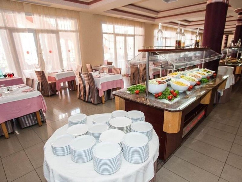 Lella Meriam Hotel & Club 27