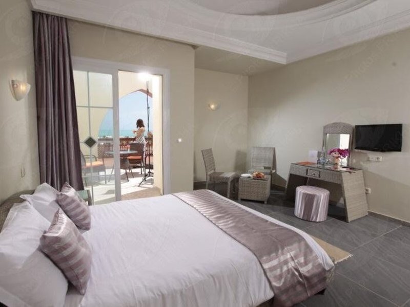 Lella Meriam Hotel & Club 44