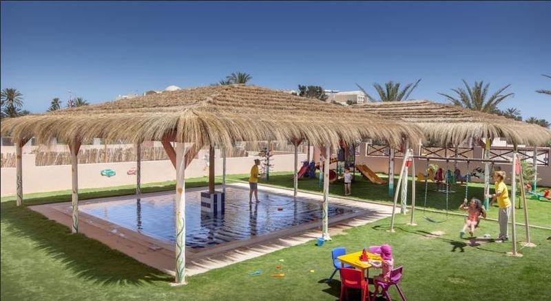 Lella Meriam Hotel & Club 5