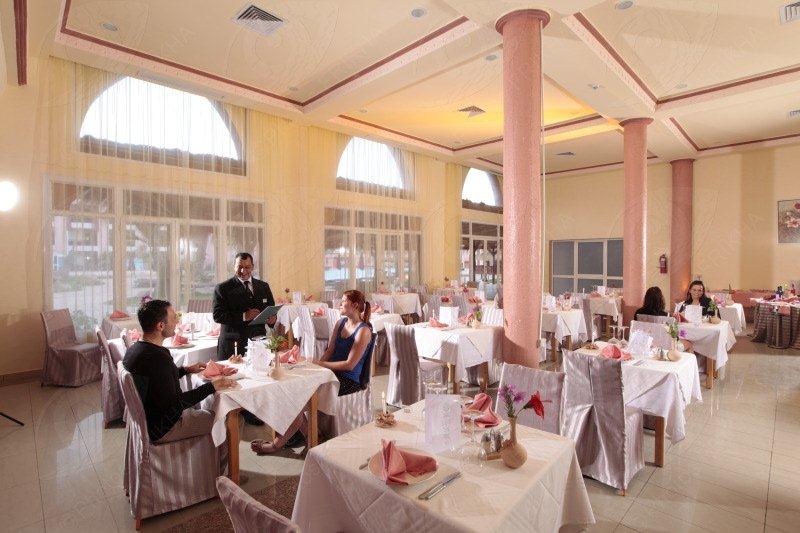 Lella Meriam Hotel & Club 7