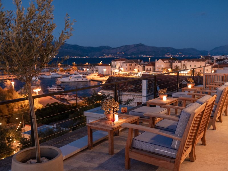 Hotel Osam 16