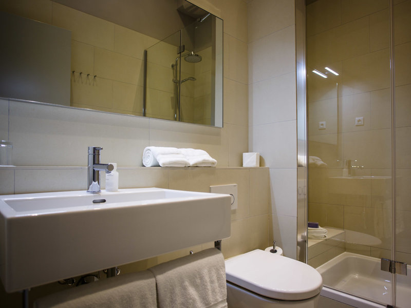 Hotel Osam 18