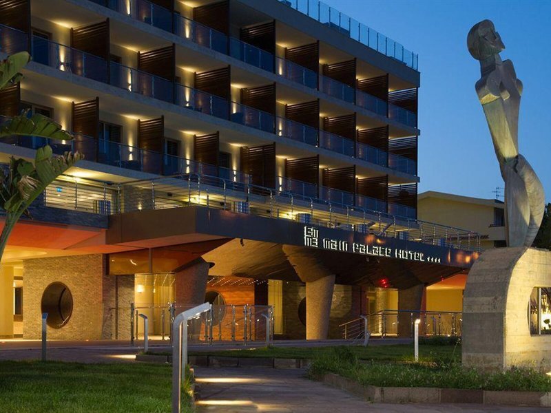 Main Palace Hotel 2 - Exterior