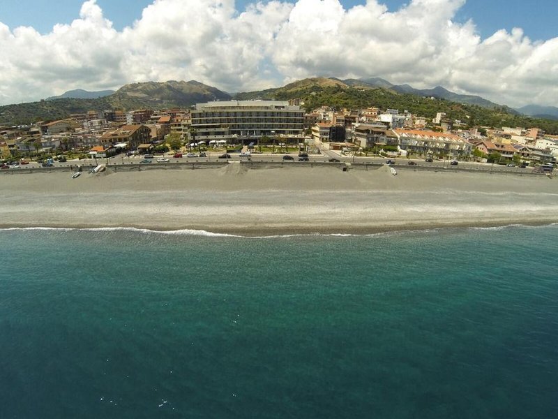 Main Palace Hotel 5 - Beach