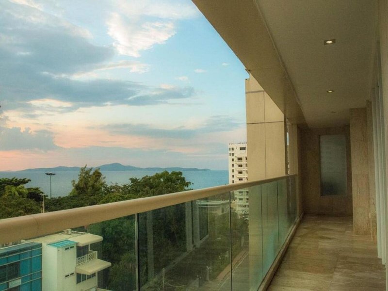 Centara Grand Phratamnak Resort Pattaya 4