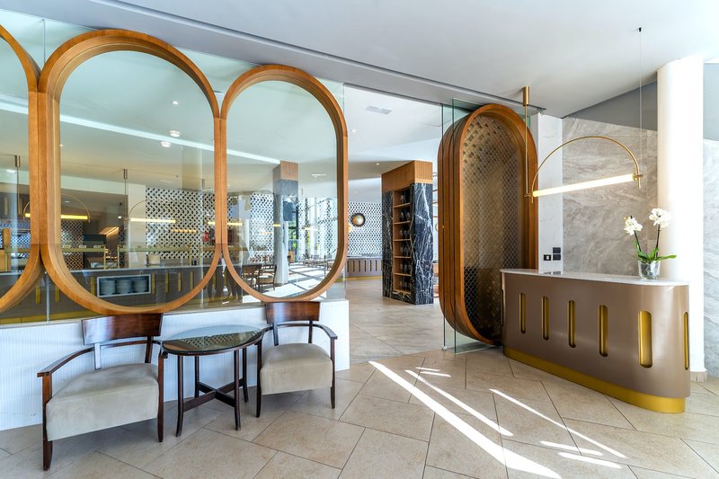 ADRIAN Hoteles Colón Guanahaní 8