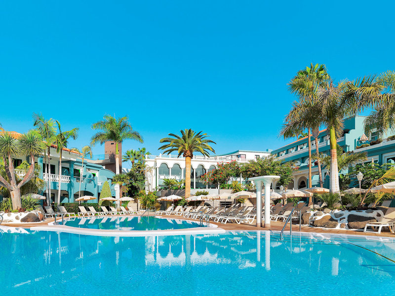 ADRIAN Hoteles Colón Guanahaní 1