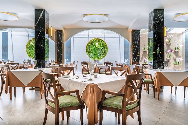 ADRIAN Hoteles Colón Guanahaní 23