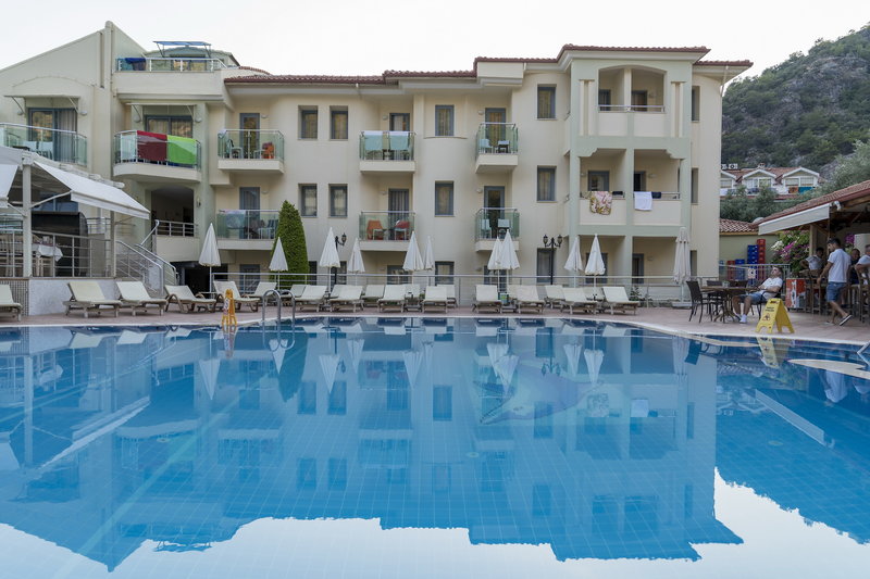 Belcehan Hotel 11