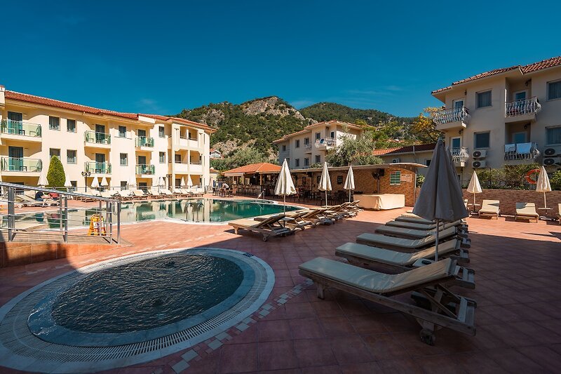 Belcehan Hotel 12