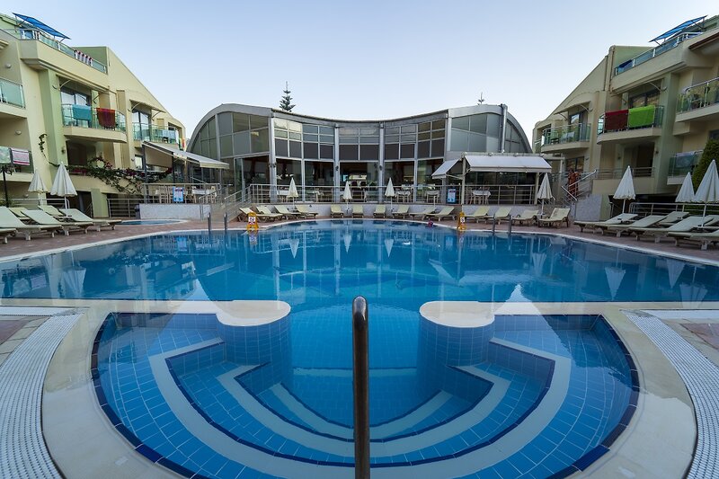 Belcehan Hotel 14