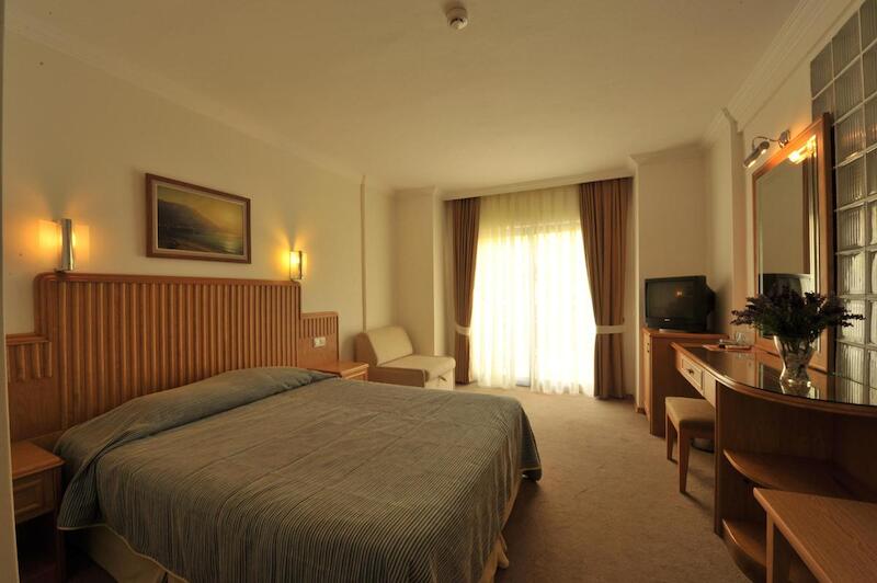 Belcehan Hotel 8