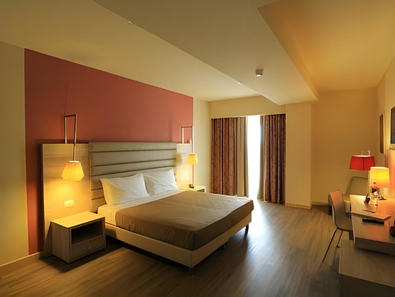 Turin Airport Hotel & Residence 1