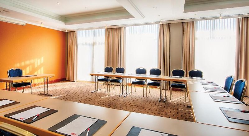 Leonardo Hotel Heidelberg 1