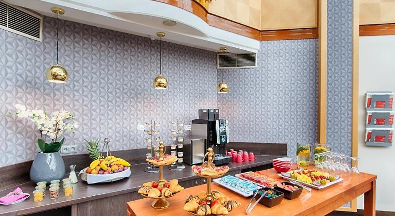Leonardo Hotel Heidelberg 2